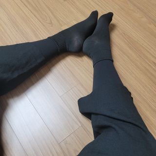 [원더워크] 의료용 압박스타킹, 종아리형 압박밴드 1세트 — 5점을 준 리뷰어가 2024년 7월 올린 사용 사진