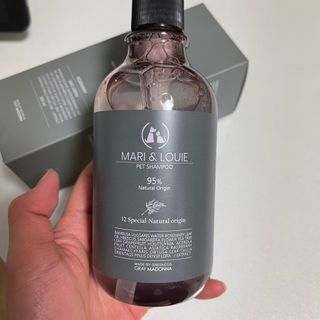 마리앤루이펫샴푸 [mari and louie pet shampoo] — 4.5점을 준 리뷰어가 2021년 5월 올린 사용 사진
