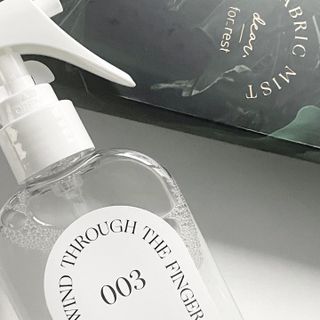 디어포레스트 숲속의 하루 패브릭미스트 (섬유향수/ 룸스프레이) 200ml — 5점을 준 리뷰어가 2022년 7월 올린 사용 사진