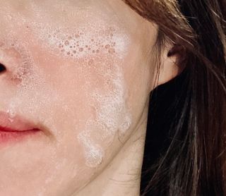 랑벨 내츄럴 딥 포어 클렌저 210ml (저자극 약산성 천연 클렌징 젤) — 5점을 준 리뷰어가 2022년 10월 올린 사용 사진