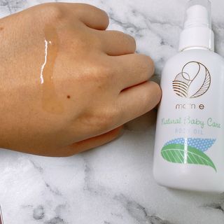 mom e 맘이 내추럴 베이비 케어 크림+바디오일 — 5점을 준 리뷰어가 2021년 1월 올린 사용 사진