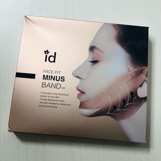아이디플라코스메틱 아이디 페이스핏 마이너스 밴드 v2 — 3.5점을 준 리뷰어가 2021년 5월 올린 사용 사진