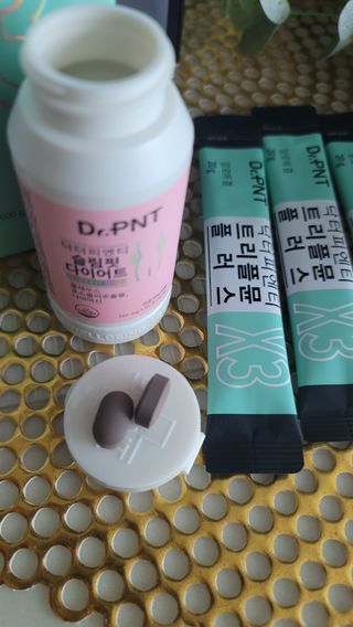 닥터피엔티 [Dr.PNT] 건강한 다이어트, 기능성 원료로 시작! 슬림핏 다이어트+트리플뮨 플러스[1개월분] — 5점을 준 리뷰어가 2022년 9월 올린 사용 사진