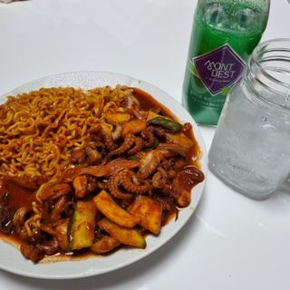 몽베스트 Montbest with Sparkling water Lime20병 — 5점을 준 리뷰어가 2021년 10월 올린 사용 사진