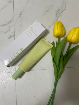 아이레시피 마일드시카 브라이트닝 업 선스크린 SPF50+ PA++++ — 5점을 준 리뷰어가 2023년 6월 올린 사용 사진