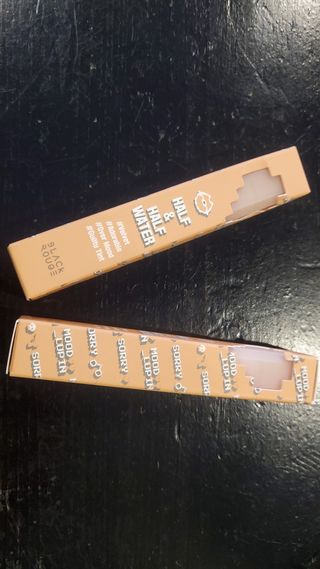 [블랙루즈]하프앤하프틴트 10종 中 택1+랜덤1 — 5점을 준 리뷰어가 2021년 2월 올린 사용 사진