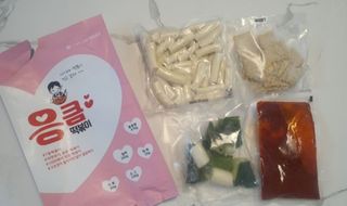 응큼떡볶이 — 5점을 준 리뷰어가 2021년 3월 올린 사용 사진