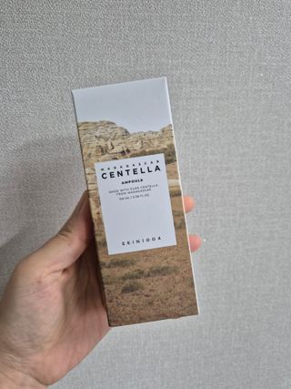 [스킨1004] 마다가스카르 센텔라 앰플 100ml — 5점을 준 리뷰어가 2024년 5월 올린 사용 사진