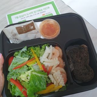 참살이도시락 작심삼일 샐러드도시락 3개 맛보기 새벽배송 또는 택배배송 — 5점을 준 리뷰어가 2021년 7월 올린 사용 사진