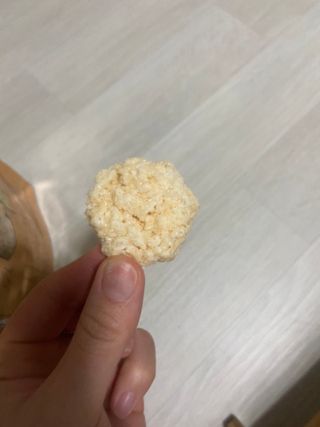 미즈꼬레아 치즈맛 누룽지크리스피 — 5점을 준 리뷰어가 2022년 3월 올린 사용 사진