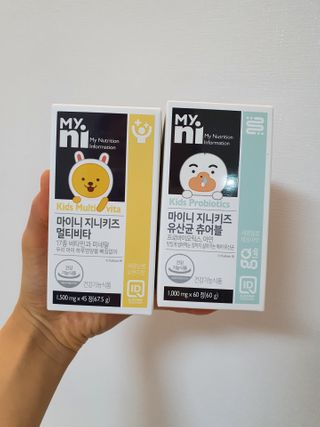 일동제약 마이니 마이니 지니키즈 유산균 츄어블, 멀티비타 set — 5점을 준 리뷰어가 2021년 3월 올린 사용 사진