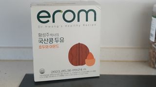 이롬 erom 황성주박사의 국산콩 두유 호두와 아몬드 — 5점을 준 리뷰어가 2020년 12월 올린 사용 사진