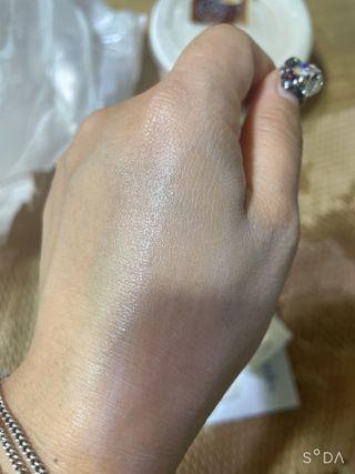 키노닉스 로지 톤업 선밀크 — 5점을 준 리뷰어가 2021년 8월 올린 사용 사진