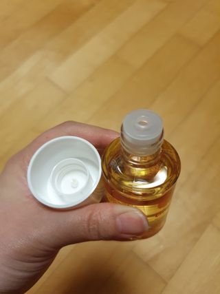 바이오오일 [바이오-오일] 스킨케어 오일 내추럴 60ml — 4점을 준 리뷰어가 2021년 6월 올린 사용 사진