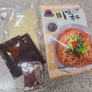 [한면원] 비빔국수 2인분 — 4.5점을 준 리뷰어가 2022년 8월 올린 사용 사진
