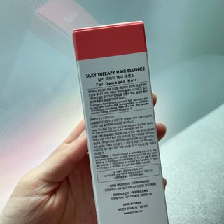 썸헤어 / SUMHAIR 썸헤어 실키 테라피 헤어 에센스 — 4.5점을 준 리뷰어가 2021년 4월 올린 사용 사진
