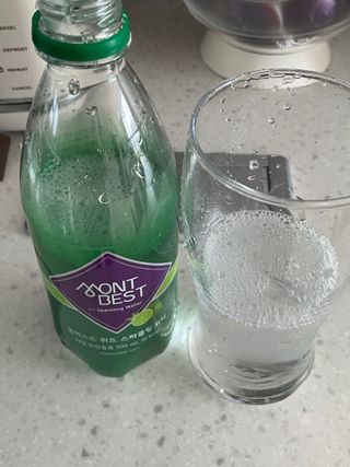 몽베스트 Montbest with Sparkling water Lime20병 — 5점을 준 리뷰어가 2023년 3월 올린 사용 사진