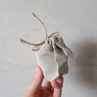 AYU25[아유트웬티파이브]다마스크로즈워터 베이스 천연 수분 촉촉 크림 — 4점을 준 리뷰어가 2021년 4월 올린 사용 사진