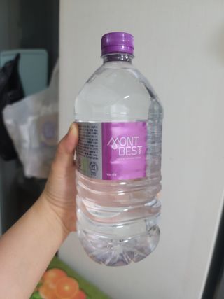 몽베스트 MONTBEST 1L 12입 — 5점을 준 리뷰어가 2022년 2월 올린 사용 사진