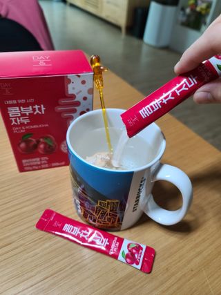 참앤들황토농원 7가지 맛! 탄산 톡톡! 스파클링! 데이앤 콤부차 7종 10포 1박스씩 ★총 7박스★ — 4점을 준 리뷰어가 2023년 3월 올린 사용 사진
