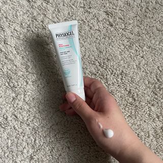 피지오겔 레드수딩 시카밸런스 크림 50ml — 5점을 준 리뷰어가 2022년 4월 올린 사용 사진