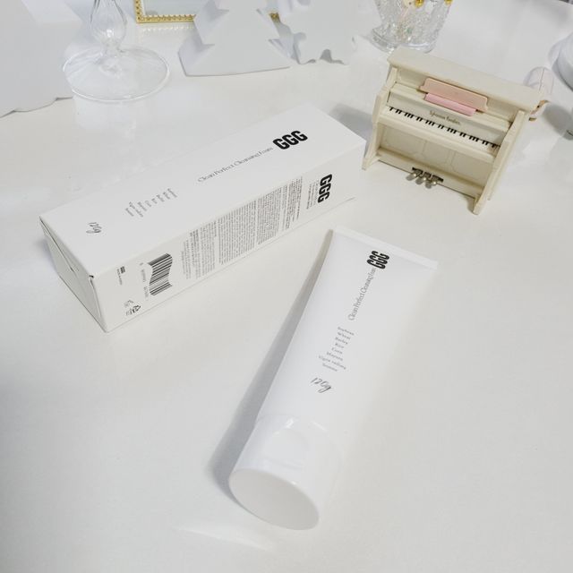 지지지 클린 퍼펙트 클렌징폼 120g 리뷰 사진