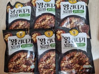 한성기업 무볼레 왕건더기 볶음밥 갈릭스테이크 — 5점을 준 리뷰어가 2021년 10월 올린 사용 사진