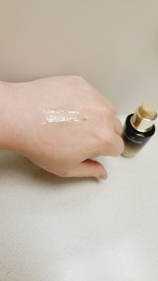 수려한 더블랙세럼 15ml — 5점을 준 리뷰어가 2022년 3월 올린 사용 사진