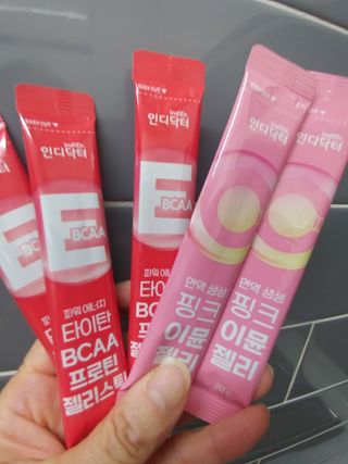 인디닥터 면역 생생 핑크 이뮨 젤리 + 타이탄 BCAA 프로틴 젤리스틱 — 5점을 준 리뷰어가 2022년 5월 올린 사용 사진