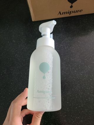 아미퓨어 [라이브] 피부장벽 강화를 위한 머랭 버블 클렌저 천연계면활성제로 온가족 사용가능 — 5점을 준 리뷰어가 2021년 7월 올린 사용 사진