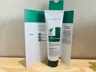 랑벨 랑바이오 블랙 시카 크림 50ml(블랙비 프로폴리스, 시카 4종, 판테놀 10 함유) — 5점을 준 리뷰어가 2023년 2월 올린 사용 사진