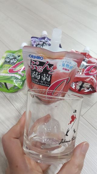 ORIHIRO 오리히로 곤약젤리 제로칼로리 130g 4종 4팩(맛별로 1팩씩) — 5점을 준 리뷰어가 2023년 1월 올린 사용 사진