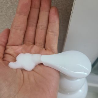 약손명가코스메틱 에오스보떼 브라이트닝 버블 폼 클렌징 300ml — 5점을 준 리뷰어가 2021년 12월 올린 사용 사진
