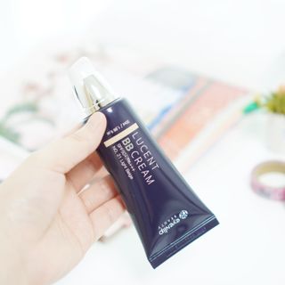 아이앤립 / EYENLIP 아이앤립 루센트 비비크림 2 Color — 5점을 준 리뷰어가 2021년 7월 올린 사용 사진