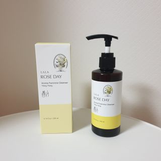 라라로즈데이 시즌2 여성청결제 200ml 아로마 페미민 클렌저, 독일더마인증 — 5점을 준 리뷰어가 2021년 8월 올린 사용 사진