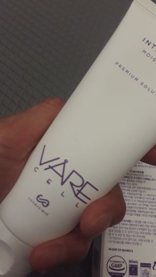 바르셀 수딩젤 수분젤 진정크림 쿨링젤 인텐시브 모이스트 젠 100ml — 4점을 준 리뷰어가 2021년 11월 올린 사용 사진