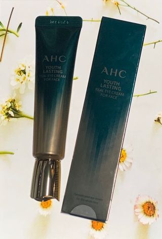[NEW 탄력유턴 아이크림] AHC 유스 래스팅 리얼 아이크림 포 페이스 — 5점을 준 리뷰어가 2021년 2월 올린 사용 사진