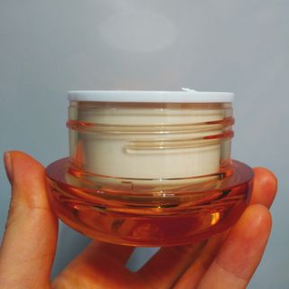 자민경 크레마카라콜 울트라 프로폴리스 하이드라 인텐스 크림 50ml — 5점을 준 리뷰어가 2020년 12월 올린 사용 사진