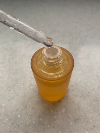 체르엠 스템앤셀 비타민 브라이트닝 에센스 30ml 1개 — 4점을 준 리뷰어가 2021년 11월 올린 사용 사진