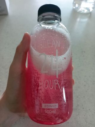 클린24시간 1BOX(5포) + 전용보틀(500ml) — 5점을 준 리뷰어가 2023년 6월 올린 사용 사진