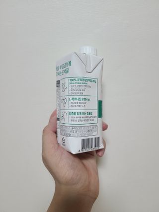 셀렉스스포츠 셀렉스 스포츠 웨이 프로틴 복숭아_ 330ml x 12팩 — 5점을 준 리뷰어가 2021년 8월 올린 사용 사진