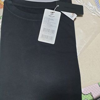 밸롭 시그니처 커버업 롱티셔츠 — 5점을 준 리뷰어가 2021년 5월 올린 사용 사진