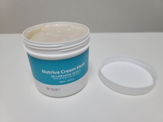 약손명가코스메틱 에오스보떼 뉴트리브 크림 마스크 솔트 500ml — 5점을 준 리뷰어가 2022년 1월 올린 사용 사진