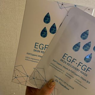Dr.느루벗 느루벗 EGF FGF 스킨 리커버리 마스크 10장 — 3.5점을 준 리뷰어가 2021년 3월 올린 사용 사진