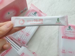 [모마네] 이너뷰티 히알루론산 비오틴 코큐텐 저분자피쉬콜라겐 - 3 g 30포 ★석류맛 — 5점을 준 리뷰어가 2021년 12월 올린 사용 사진