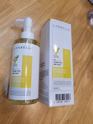 랑벨 내츄럴 딥 클렌징 오일 200ml (저자극 약산성 천연 클렌징) — 5점을 준 리뷰어가 2022년 5월 올린 사용 사진