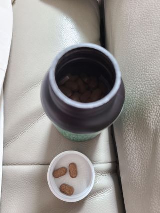슬림플래닛 녹차카테킨 500mg 애프터밀 — 4점을 준 리뷰어가 2021년 8월 올린 사용 사진