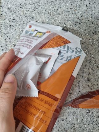 클린24시간 올리브발효곤약면 시원김치면 1세트-(3봉) — 5점을 준 리뷰어가 2024년 3월 올린 사용 사진