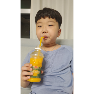 탐라원 제주의 맛, 몬딱주스 4종세트 - 한라봉몬딱주스, 천혜향몬딱주스, 청귤에이드, 당근몬딱주스 — 5점을 준 리뷰어가 2021년 8월 올린 사용 사진