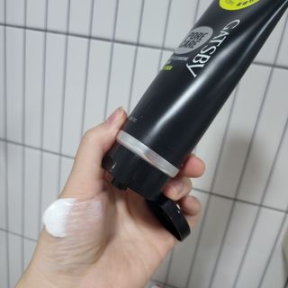 [갸스비] 지성 남성을 위한 포어케어 클렌징폼 — 4점을 준 리뷰어가 2021년 10월 올린 사용 사진
